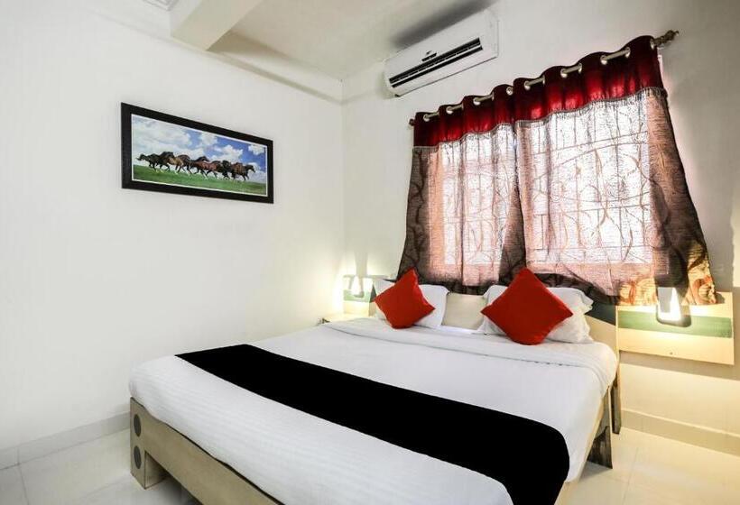 Collection O 3761 Hotel Shree Datta