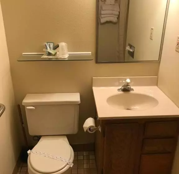 Exxon Quik Stop & Motel