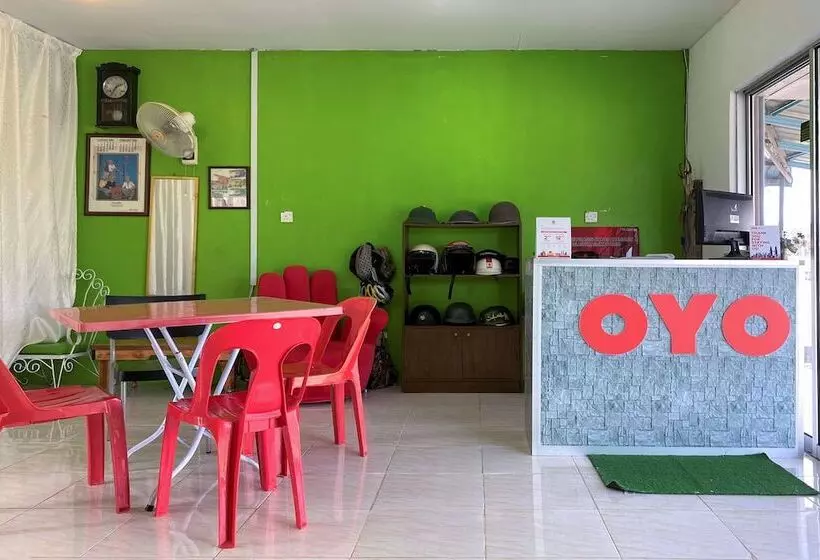 ホテル Capital O 90168 Serambi Pelangi Chalet