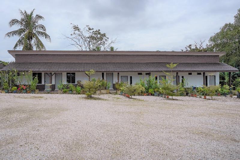 فندق Capital O 90168 Serambi Pelangi Chalet