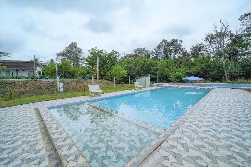 ホテル Capital O 90168 Serambi Pelangi Chalet