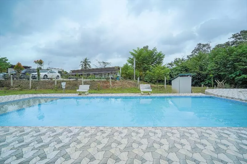 ホテル Capital O 90168 Serambi Pelangi Chalet