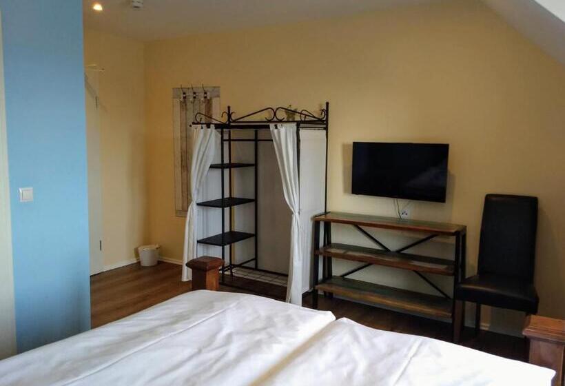 Отель Das Gartenhaus