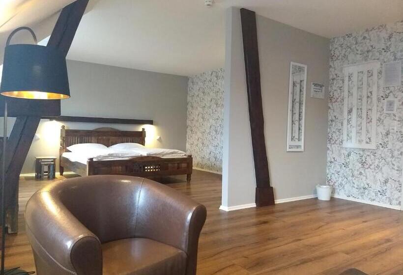 Отель Das Gartenhaus