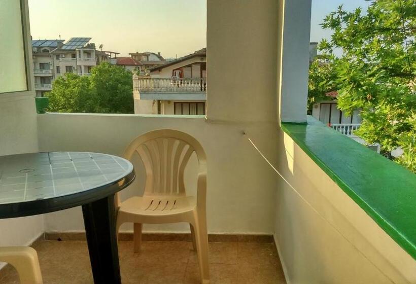 ホテル Familia Fantastiko