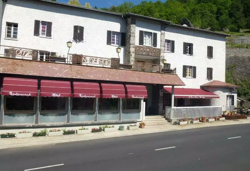 ホテル Hôtel Restaurant Le Pain De Sucre