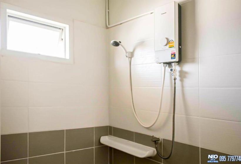 Hotel Neo Km10โรงแรมที่พักใกล้สนามบินอู่ตะเภา แสมสาร สัตหีบ บ้านฉาง