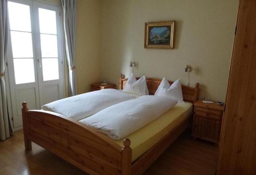 ホテル Palazzo Gamboni Swiss Historic