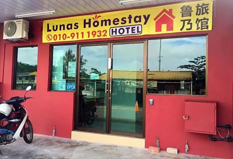 モーテル Lunas Homestay By Yolodge