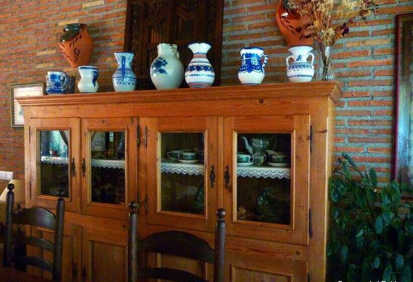 Пансион Casa Rural El Roblon