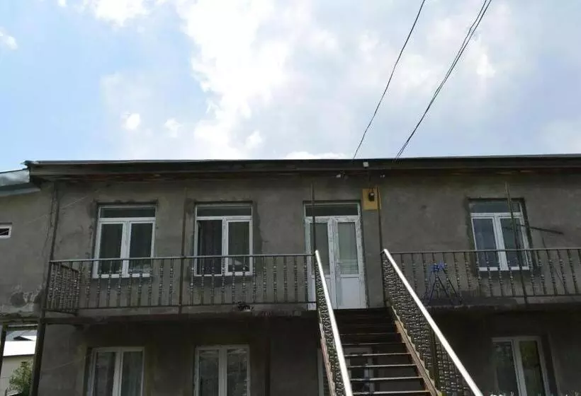 پانسیون Zaza's House