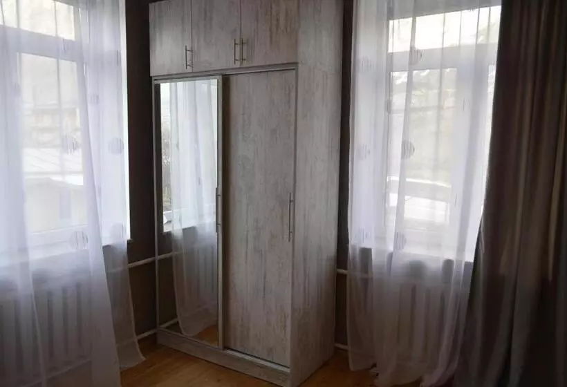 پانسیون Zaza's House