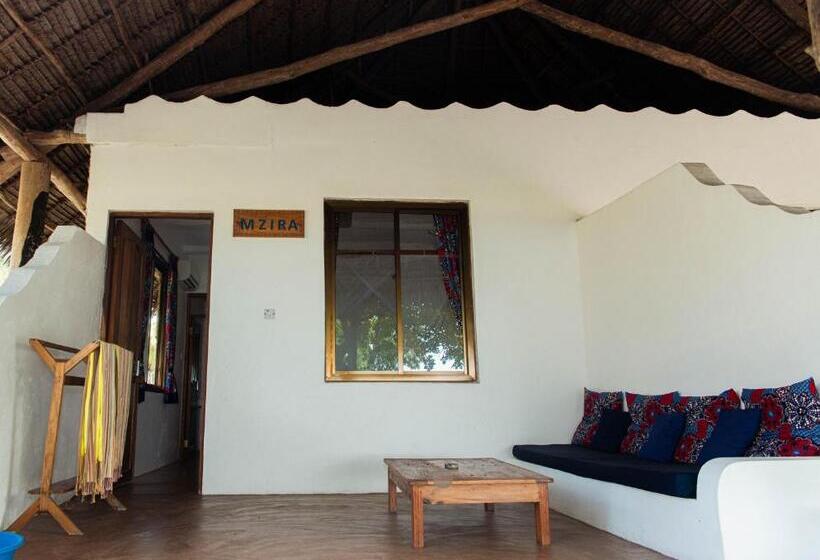 리조트 Butiama Marine Camp