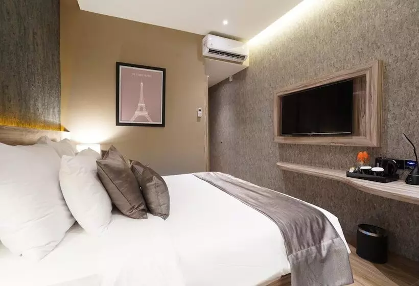 ホテル De Paris