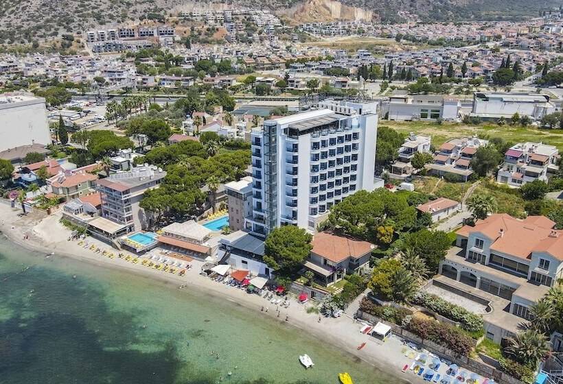 Signature Blue Resort Kuşadası