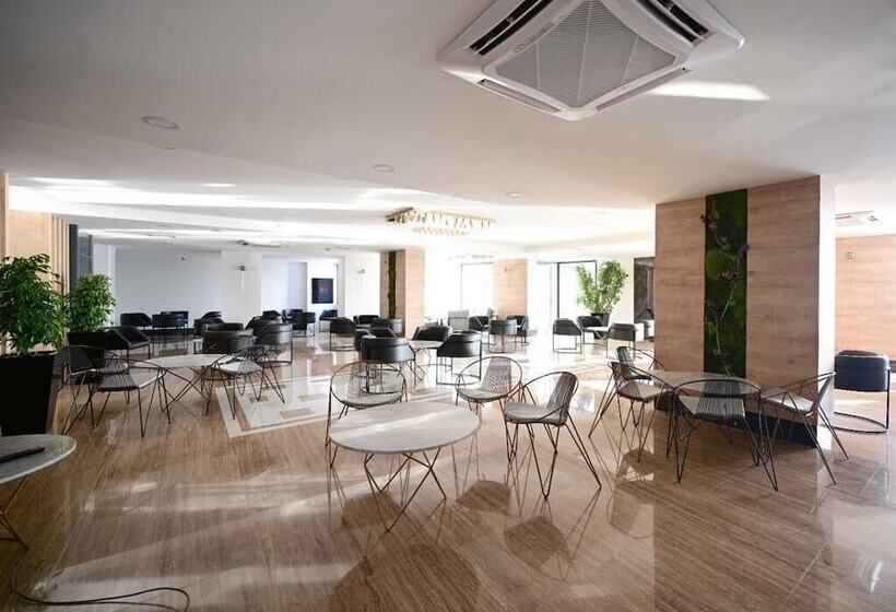 Signature Blue Resort Kuşadası