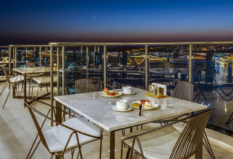 Signature Blue Resort Kuşadası