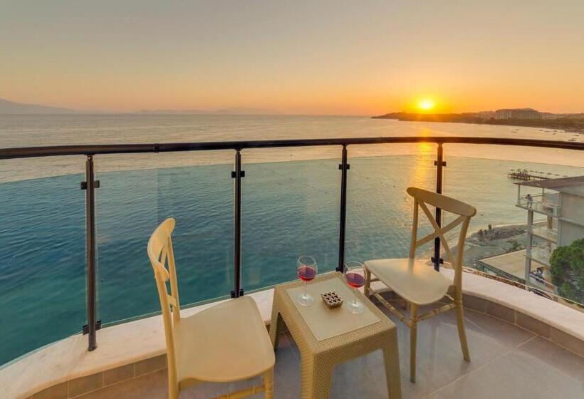 Signature Blue Resort Kuşadası