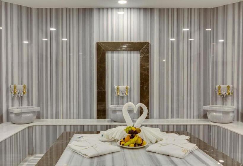 Signature Blue Resort Kuşadası