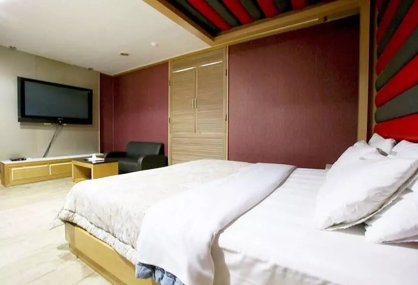 مُتل Goyang Chess