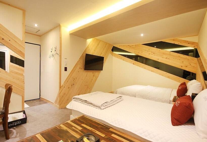 مُتل Smith Suyeong