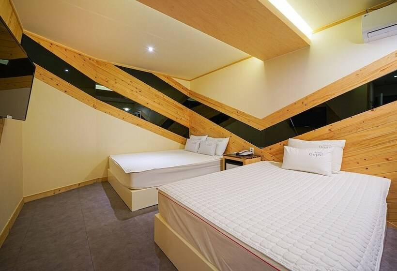 مُتل Smith Suyeong