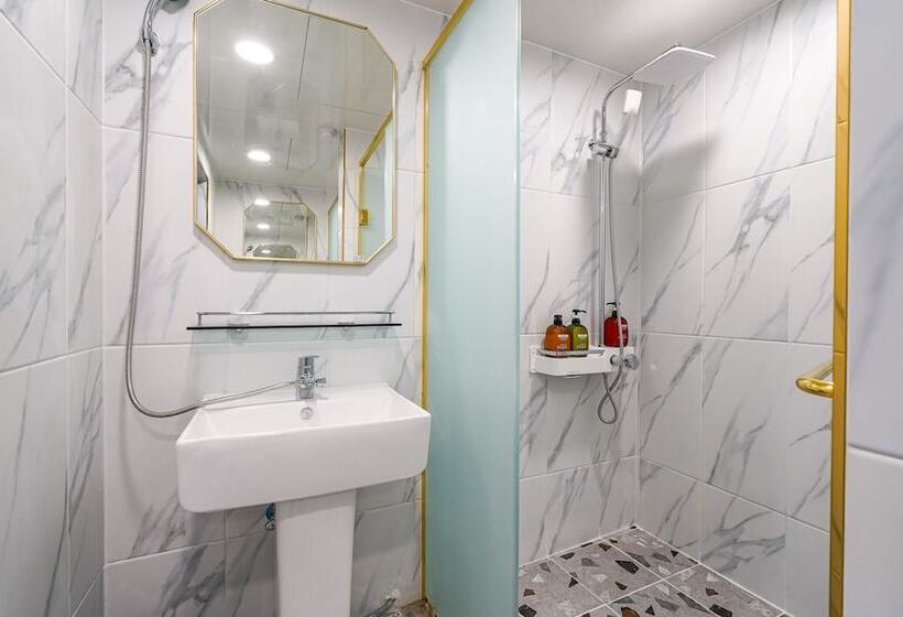 مُتل Smith Suyeong