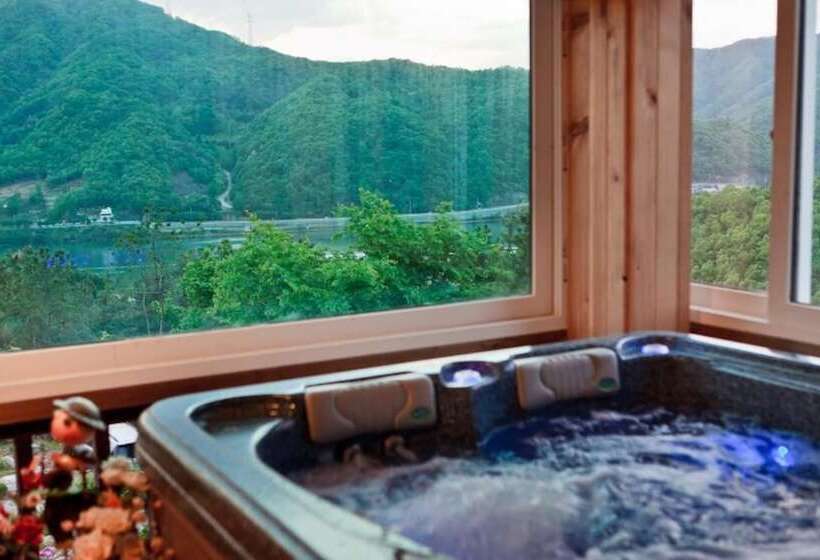 Yangpyeong Avatar Pension