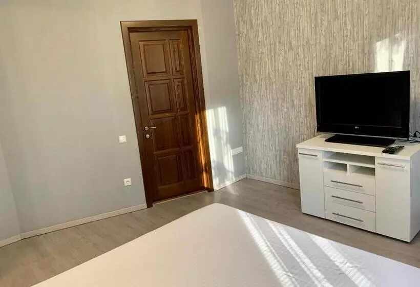 ユースホステル мини гостиница три коня