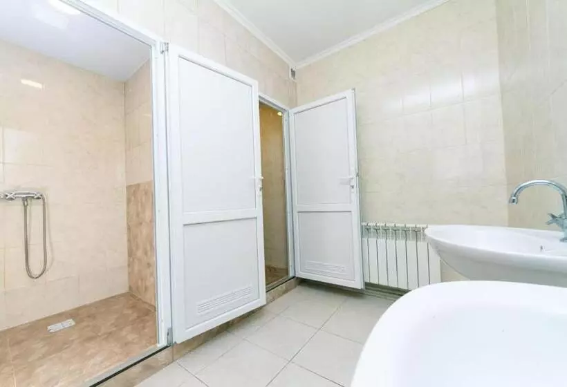 ユースホステル мини гостиница три коня