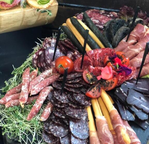 ユースホステル Holiday Stay Nika