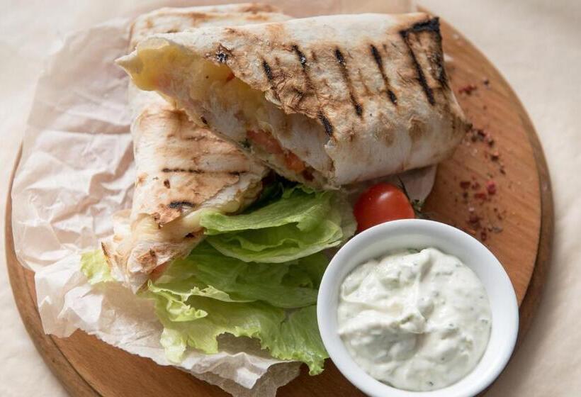 ユースホステル Holiday Stay Nika