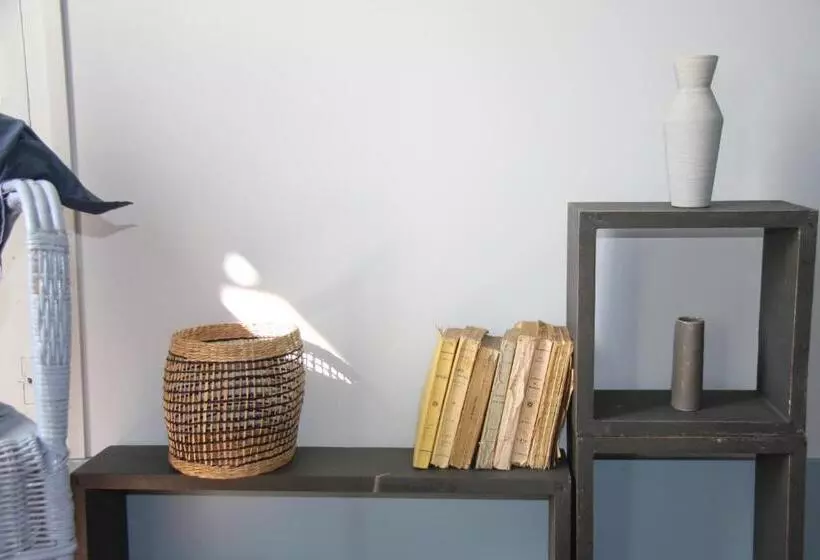 ベッドアンドブレックファースト Château La Violette