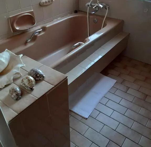 Aamiaismajoitus (B&B) Fochville Guesthouse