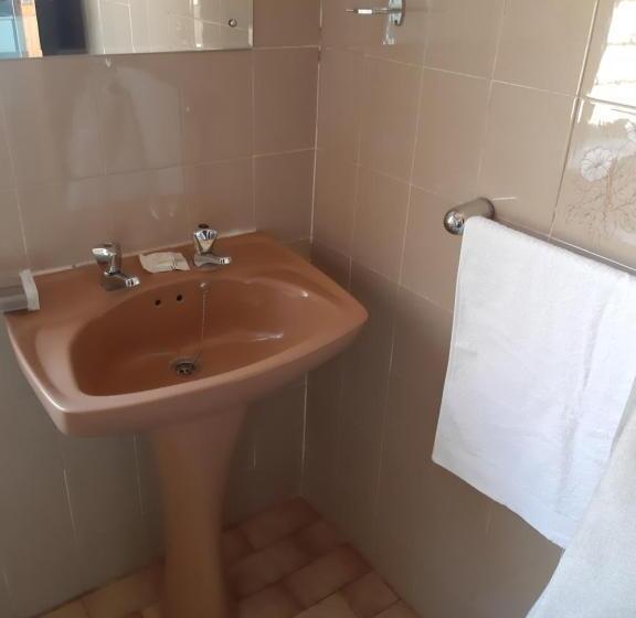 住宿加早餐 Fochville Guesthouse