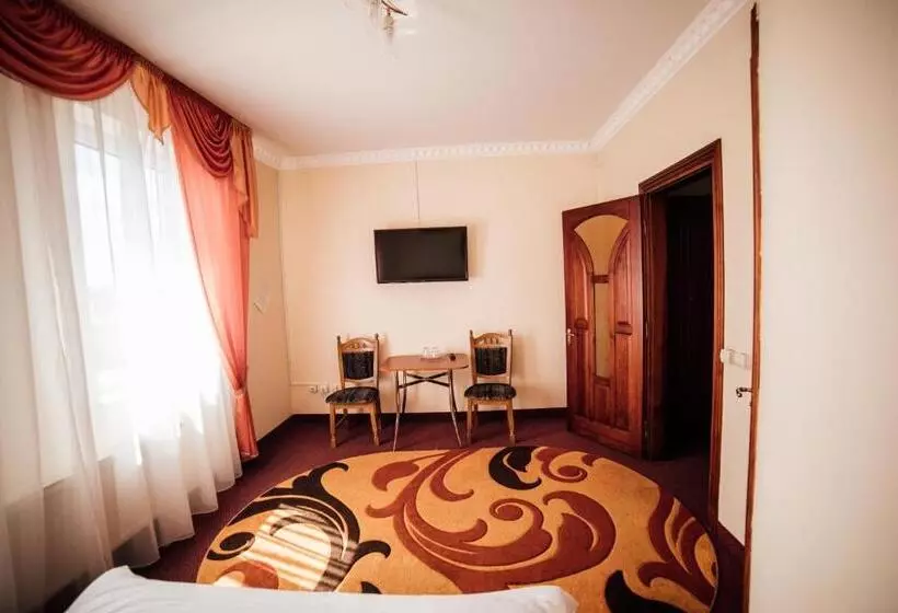 ホテル братіслава тернопіль