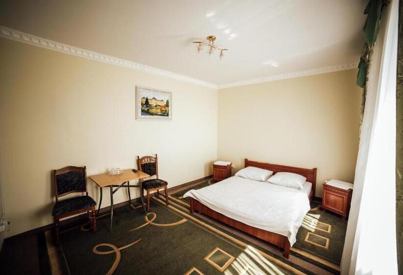 Hotelli братіслава тернопіль