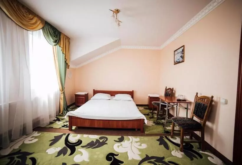 ホテル братіслава тернопіль