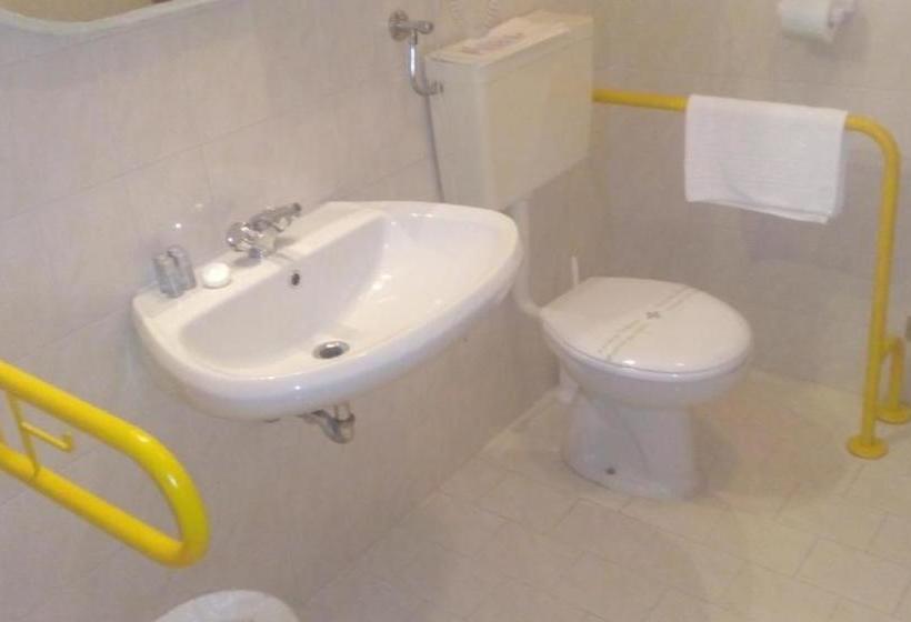 בית מלון כפרי Al Quadrifoglio