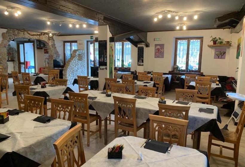 בית מלון כפרי Al Quadrifoglio