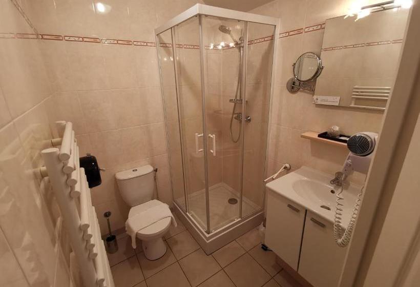 Отель Auberge Saint Jean