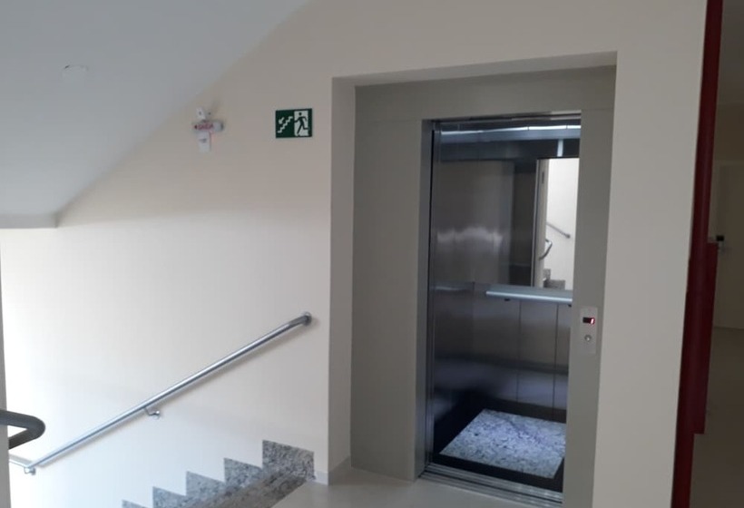 فندق Campos Altos Palace