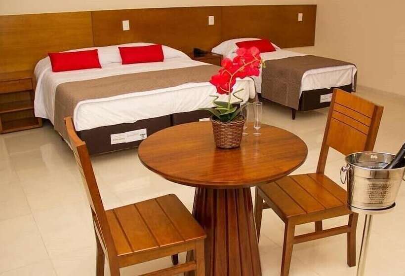 فندق Campos Altos Palace