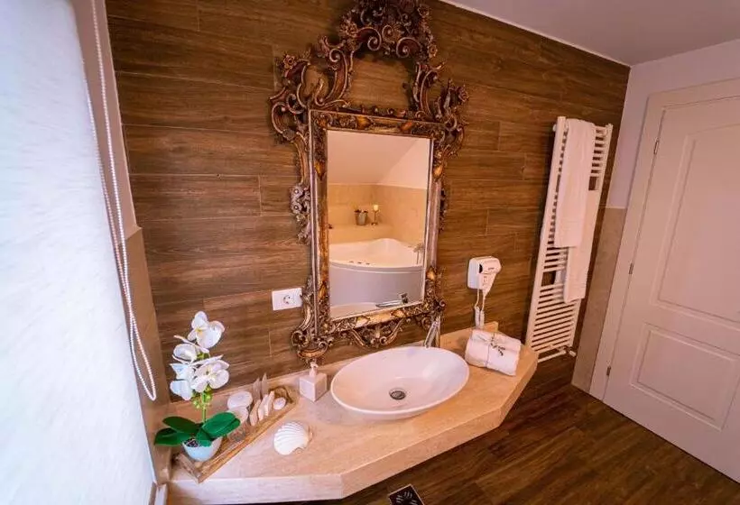 Hotelli Gradinile Romane