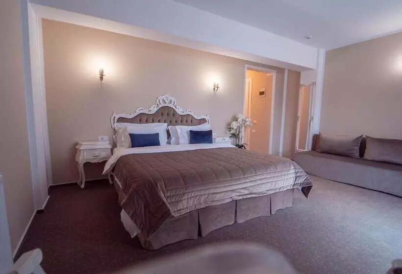 Hotelli Gradinile Romane