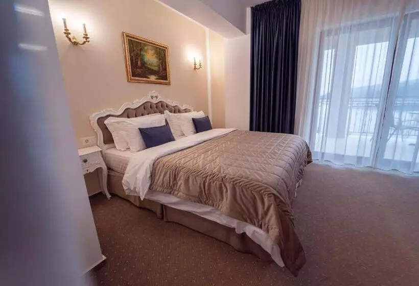 Hotelli Gradinile Romane