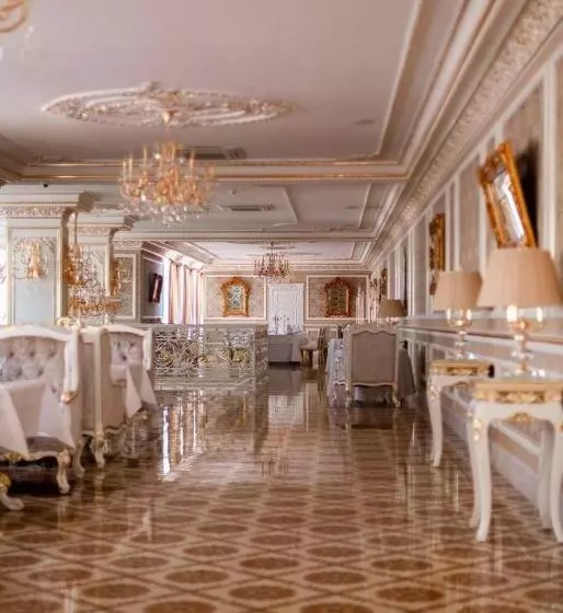 ホテル Grand Aristocrate