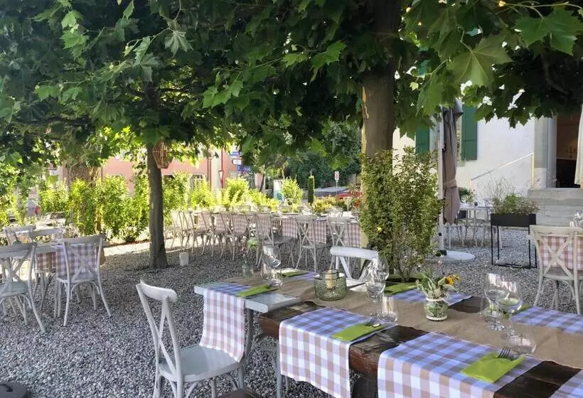 Hotelli L’auberge De Mézières