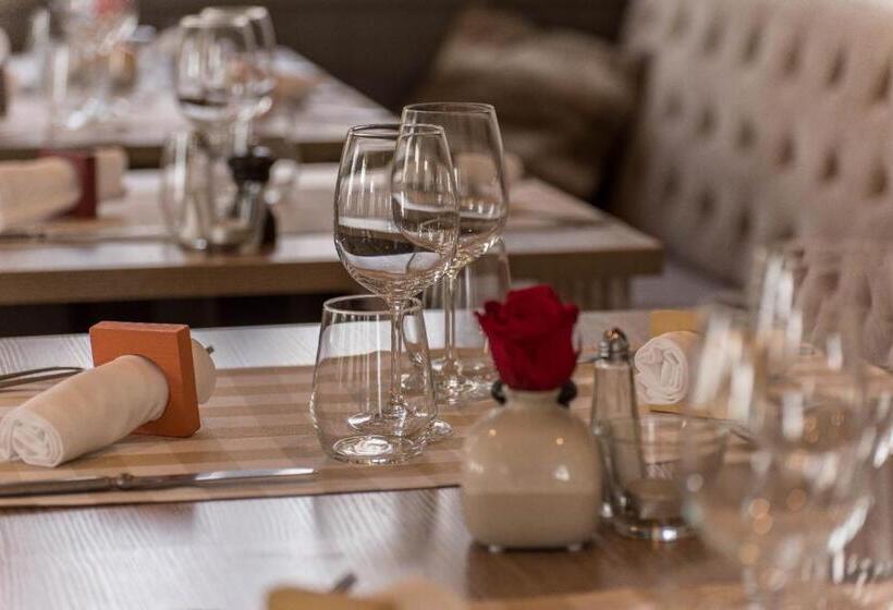 ホテル L’auberge De Mézières