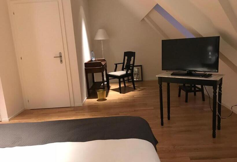 ホテル L’auberge De Mézières